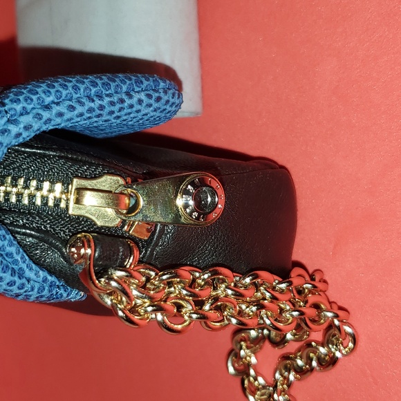 Henri Bendel No 7 Quilted Mini Lambskin Leather Wristlet Gold Hardware - Picture 11 of 14